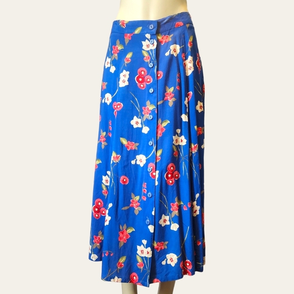 💙Floral 90s Day Skirt - Picture 2 of 6